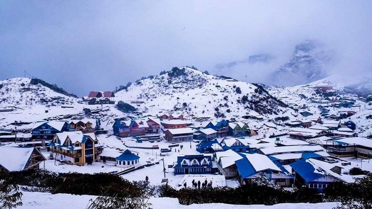 BEST PLACES IN NEPAL TO ENJOY SNOWFALL IN WINTER